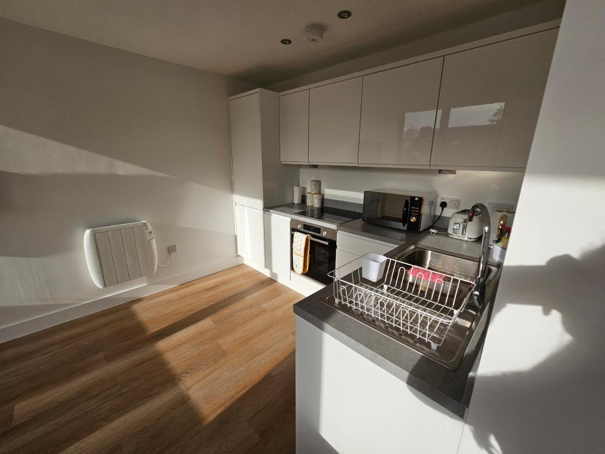 Brand New Trafford Apartment Manchester Eksteriør bilde